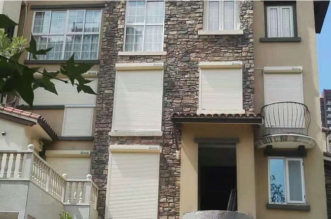 欧式电动防护窗